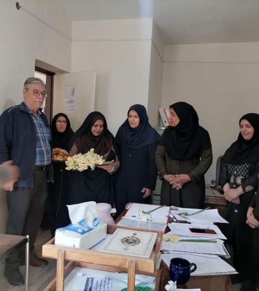 تکریم بانوان شاغل در مرکز تحقیقات و آموزش کشاورزی و منابع طبیعی استان کرمان