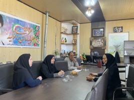 تلفیق علم و عمل در بازدید از مزارع ذرت و باغات گردو و بادام شهرستان رابر