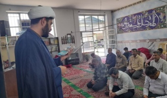 بیان فرازهایی از کتاب «زندگی به سبک روح‌الله» در مرکز تحقیقات و آموزش کشاورزی و منابع طبیعی استان کرمان