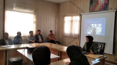 کلاس آموزشی تخصصی تغذیه و گرده‌افشانی درختان خرما