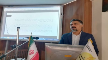 برگزاری دوره آموزشی اصول ذخیره‌سازی و نگهداری اقلام علوفه‌ای در مرکز تحقیقات کشاورزی استان کرمان