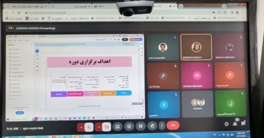 کارگاه آموزشی چگونه دانش‌بنیان شویم در مرکز رشد تخصصی کشاورزی کرمان برگزارشد